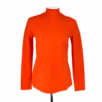 H&amp;M 10$ to 25$
18.5&quot; Chest
24&quot; Length
Excellent Condition
H&amp;M
Long Sleeve Turtleneck
Orange
Size Medium
Sweaters
W0040-1561
Women
Zip Up