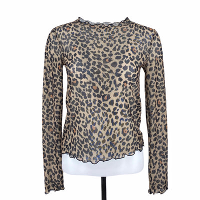 Zara 10$ to 25$
16.5&quot; Chest
21&quot; Length
Beige
Black
Excellent Condition
Leopard Print
Long Sleeve Blouse
Size Small
Tops
W0045-1723
Women
Zara