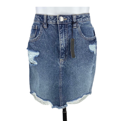 Charlotte Russe 10$ to 25$
16&quot; Length
27.5&quot; Waist
_label_New With Tags
Blue
Charlotte Russe
Denim Skirt
Excellent Condition
New With Tags
Silver
Size 7
Skirts
W0093-3479
Women