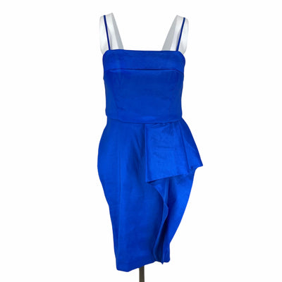 Calvin Klein 15.5&quot; Chest
25$ to 50$
36&quot; Length
Blue
Calvin Klein
Dresses
Excellent Condition
Padded Bra
Size 4
Special Occasions
W0070-2601
Women
Zip Up
