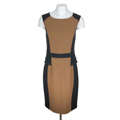 Suzy Shier 10$ to 25$
17&quot; Chest
39&quot; Length
Black
Brown
Canada
Casual Dress
Dresses
Excellent Condition
Size Medium
Suzy Shier
W0096-3574
Women
Zip Up