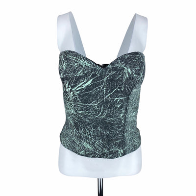 Guess 12&quot; Length
13.5&quot; Chest
25$ to 50$
Black
Excellent Condition
Green
Guess
Padded Bra
Silver
Size Small
Sleeveless Top
Strapless Neckline
Tops
Tube Top
W0068-2524
Women
Zip Up