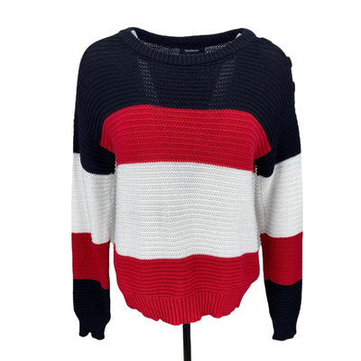Trendsetter 10$ to 25$
20&quot; Chest
24&quot; Length
Black
Excellent Condition
Long Sleeve Sweater
Red
Size Small
Sweaters
Trendsetter
W0082-3076
White
Women
