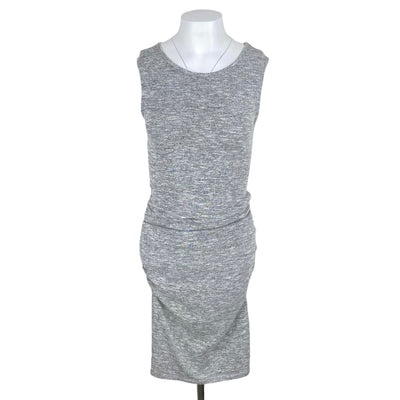 Joe Fresh 10$ to 25$
15&quot; Chest
39&quot; Length
Canada
Casual Dress
Dresses
Excellent Condition
Grey
Joe Fresh
Ruched
Size XS
W0095-3540
Women