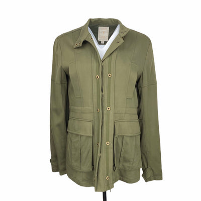 Guess 19&quot; Chest
25$ to 50$
27&quot; Length
Bronze
Coats &amp; Jackets
Excellent Condition
Guess
Jacket
Olive
Size Small
W0037-1421
Women